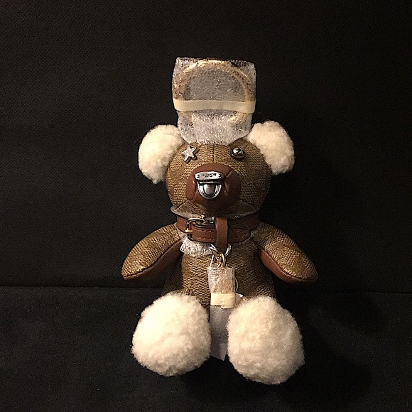 COACH - BEAR BAG CHARM IN SIGNATURE CANVAS (NWT) - Picture 2 of 14